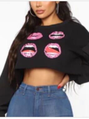 Fashion Nova Black Cropped Sweatshirt with Pink Lip Appliqués